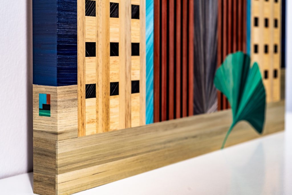 Décor mural Portland, décor mural en marqueterie de paille signature. Artisanat français par Sandrine Reverseau Meubles Les Pieds Sur La Table
