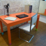 bureau connecté couleurs sur mesure orange Co-Pied mobilier Les Pieds Sur La Table