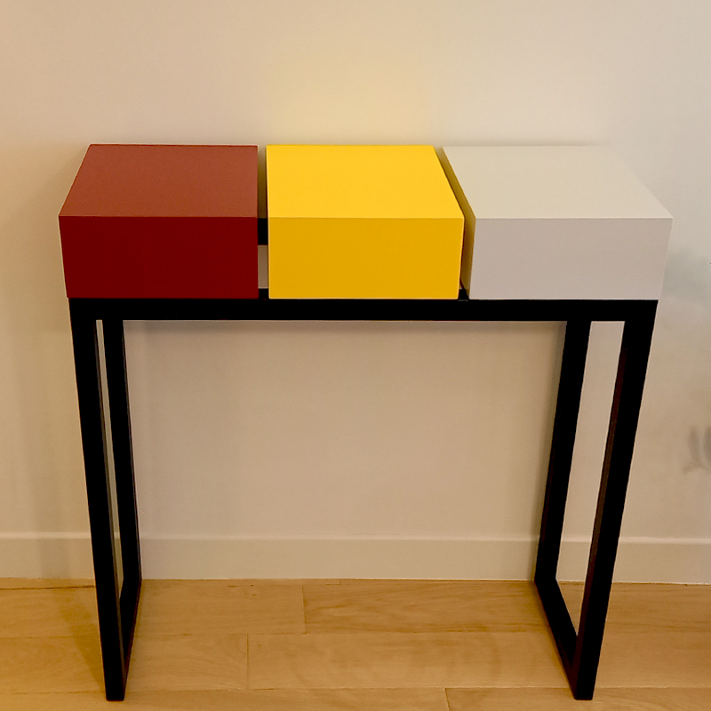 Console design décorative sur mesure dans un appartement parisien. Création meubles contemporains Les Pieds Sur La Table