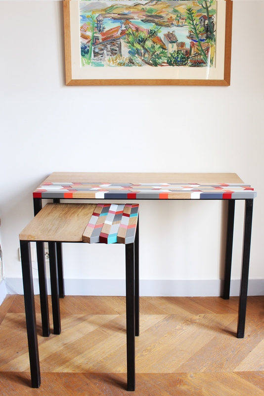 Consoles design sur mesure à motif origami original laqué et bois massif brossé. Création et réalisation pour une maison privée par Sandrine Reverseau, mobilier Les Pieds Sur La Table