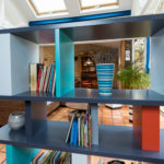 bibliothèque étagère modulable sur mesure couleurs gris bleu Tu Lis Pied mobilier Les Pieds Sur La Table réalisation maison