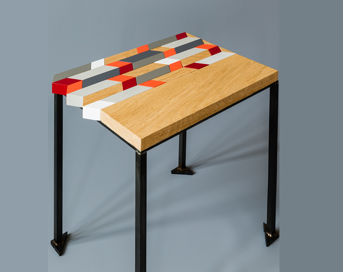 Table basse bois chêne motif Origami et en couleurs Collection Meubles Les Pieds Sur La Table