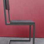 chaise d'extérieur design caoutchouc recyclé Pied-Tine par Les Pieds Sur la Table profil