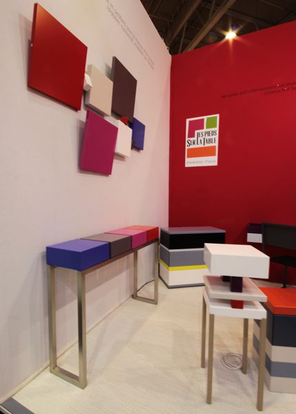 Console connectée Plug&Pied, meubles modulables et colorés Les Pieds Sur La Table au salon Maison&Objet septembre 2015