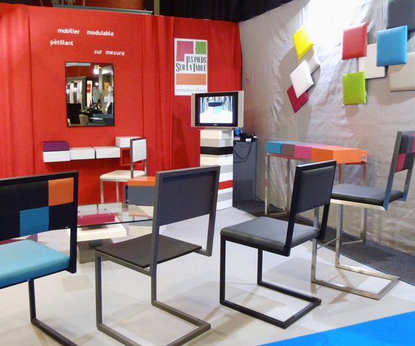 Collection de mobilier pour hotellerie présentée au salon Equiphotel 2014 mobilier design modulable Les Pieds Sur La Table, chaises de restaurant
