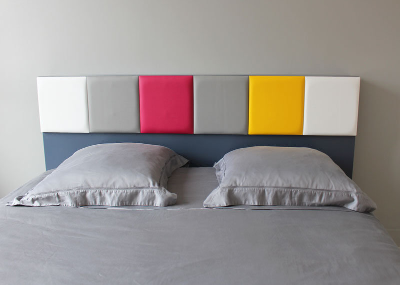 tête de lit avec rangements sur mesure gris jaune Drap-Pied mobilier Les Pieds Sur La Table réalisation maison